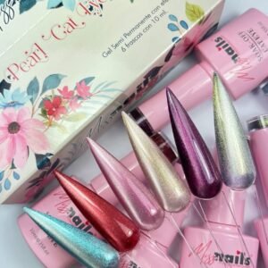 Gama Gel Cat Eye Miss Nails