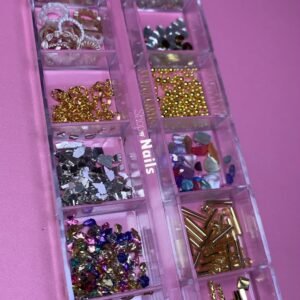 Caja Decoración Mixta (Media perla, estoperol, balines, cadena)